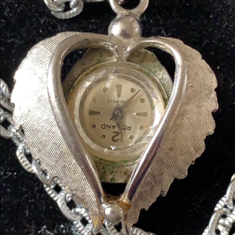 Watch Roland vintage necklace guc 17 jewels 24”